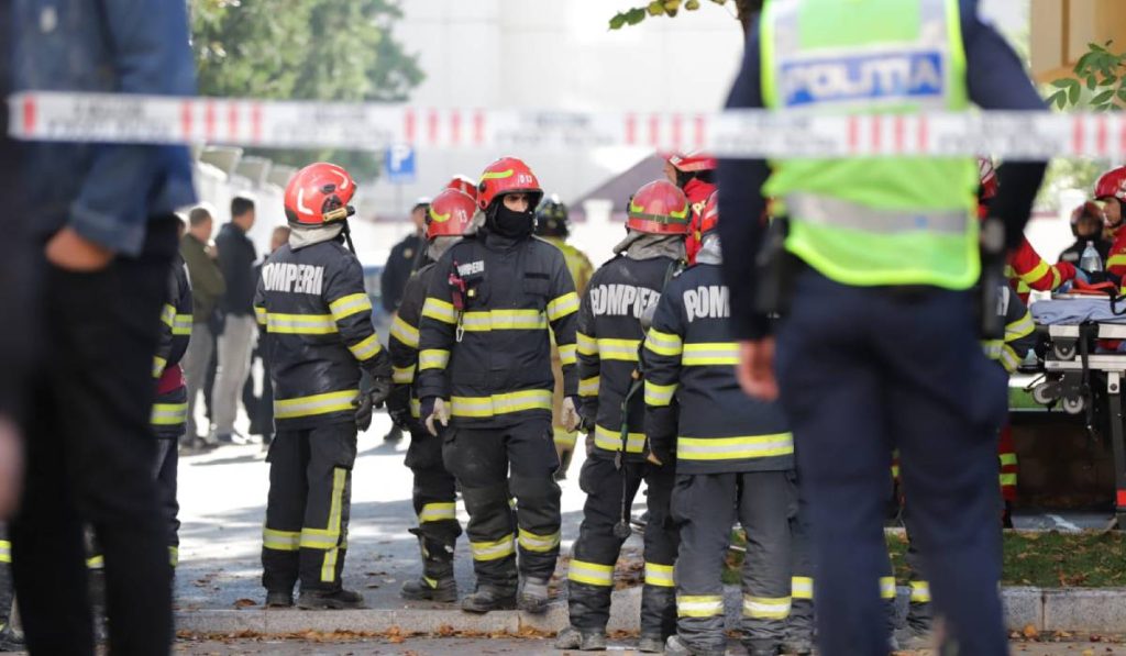 Explozie mortală pe Calea Rahova din București. Trei persoane decedate, bloc în prag de prăbuşire