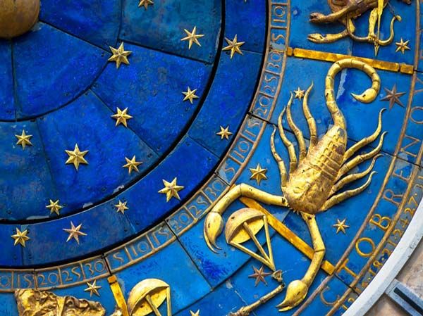 Trei zodii care vor fi trădate de cineva apropiat în 2026. Durere karmică fără scăpare
