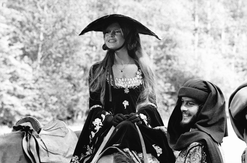 Brigitte Bardot – o viață în imagini: carieră, iubiri și pasiuni