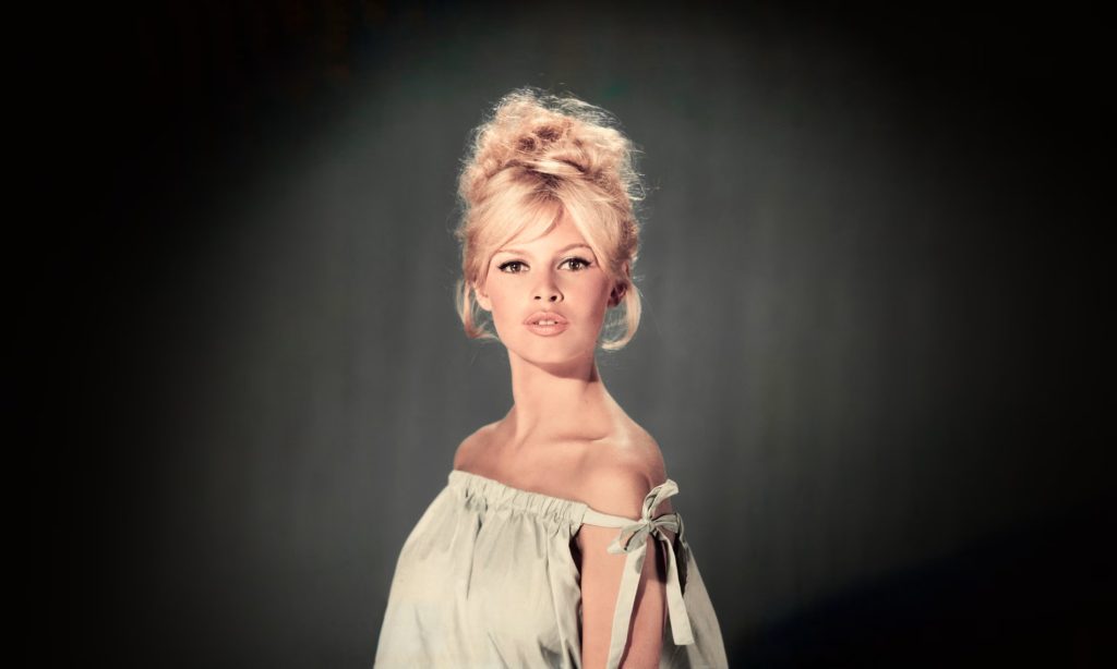 Brigitte Bardot – o viață în imagini: carieră, iubiri și pasiuni