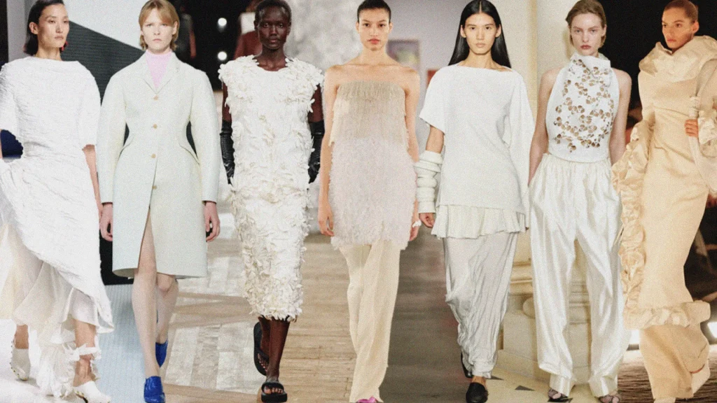 Alb-călătorie spre 2026: Pantone declară „Cloud Dancer” drept Culoarea Anului — și lumea are ceva de spus