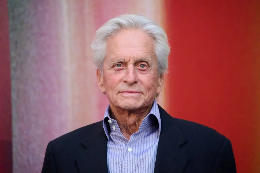 Reacția șocantă a lui Michael Douglas după ce a aflat că cancerul i-a fost provocat de s*xul or*l