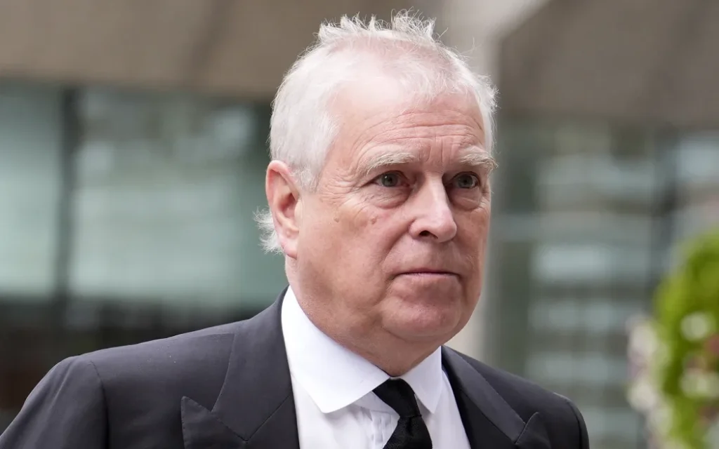 Documentele Epstein zguduie monarhiile lumii: Regele Charles, prințese implicate, mesaje obscene și o rețea globală care explodează