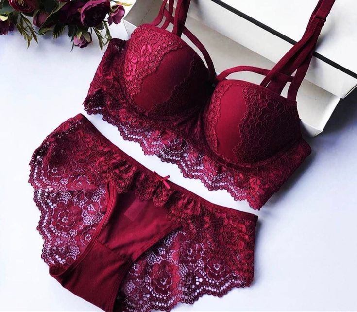 Lenjerie senzuală pentru o întâlnire - cum să alegeți ceva special?