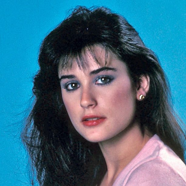 Demi Moore: de la trauma care i-a marcat adolescența la 12,5 milioane de dolari pe film – adevărul dur din spatele unei legende