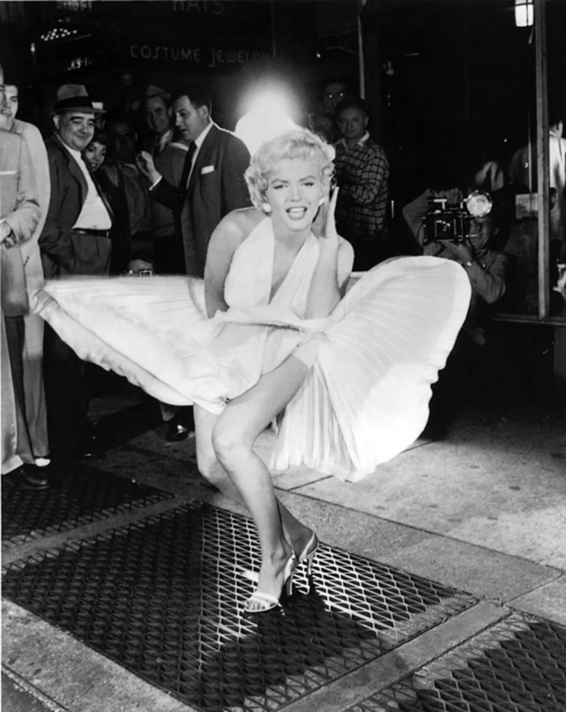 100 de ani de la nașterea unui superstar: Marilyn Monroe fotografiată de Sam Shaw la TIFF.25