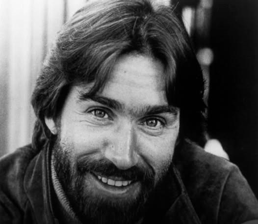 Întâlnirea a fost reală: beri, un sărut și o poveste de dragoste transformata într-un cântec melancolic al Americii, dezvăluit abia după moartea lui emoționant
