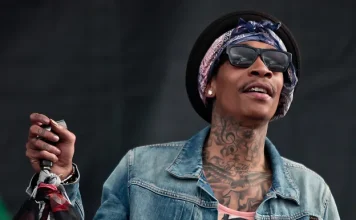 Wiz Khalifa a aprins un j*int pe scena din România și a declanșat un scandal internațional! Rapperul american, urmărit penal după show-ul de la „Beach, Please!”