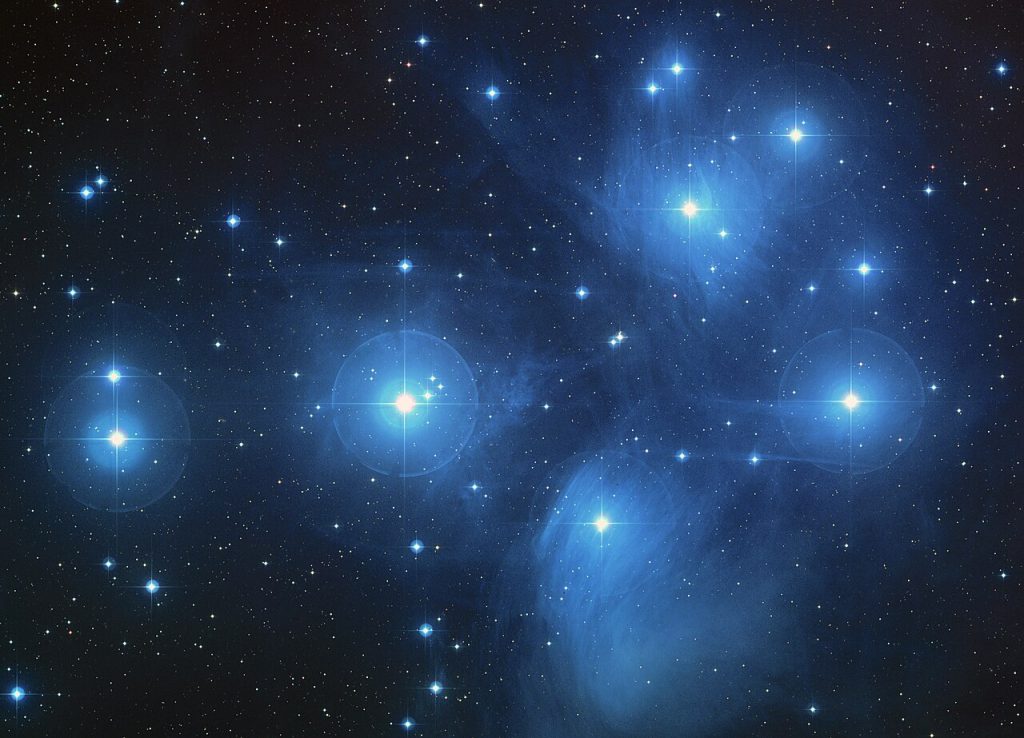 Portalul Pleiadelor sau Portalul celor 7 Surori este deschis până pe 24 mai: de 7 ori se activează lumina iubirii și a vindecării