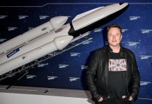 Elon Musk dă lovitura istorică: SpaceX se listează la bursă și îl transformă pe miliardar în primul „trilionar” al lumii