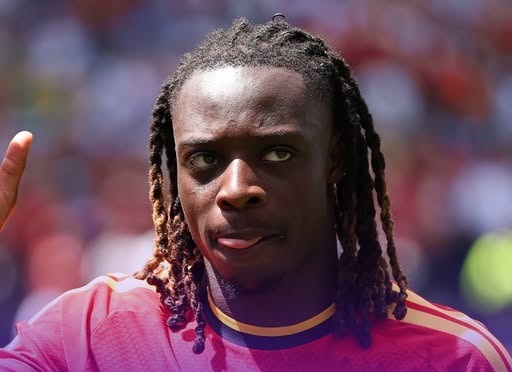 Scandal la Campionatul Mondial: Belgianul Jeremy Doku, criticat dur după ce a ales familia în locul turneului, iar o jurnalistă a fost suspendată