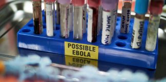 Alertă mondială! Epidemia de Ebola se extinde rapid și amenință milioane de oameni