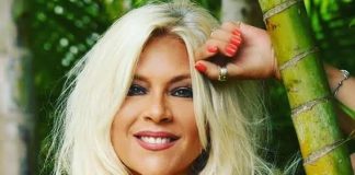 Samantha Fox, bomba sexy care a înnebunit o generație de bărbați, și-a schimbat complet viața. Idolul anilor ’80 s-a căsătorit cu o femeie