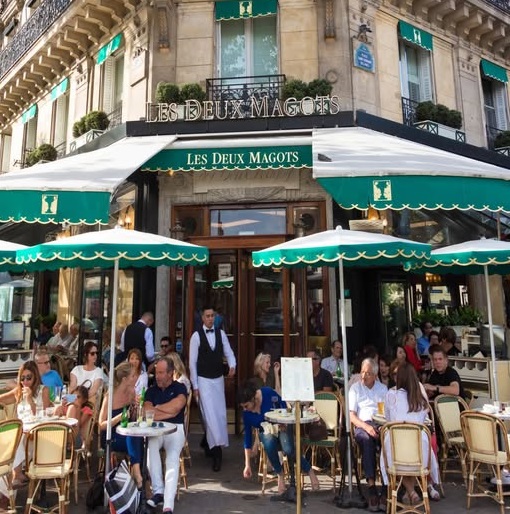 5 cafenele din Paris unde artiștii se certau, beau prea mult și creau capodopere