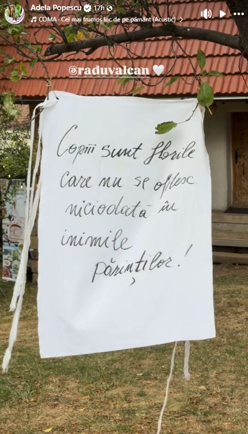 Laura Cosoi și-a botezat cea de-a cincea fiică. Imagini de la eveniment: rochia albă a vedetei și cadoul care a făcut-o să exclame „Ce frumusețe!”