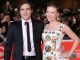 Scarlett Johansson vorbește despre un „orgasm bizar” care l-a făcut pe Joaquin Phoenix să părăsească studioul