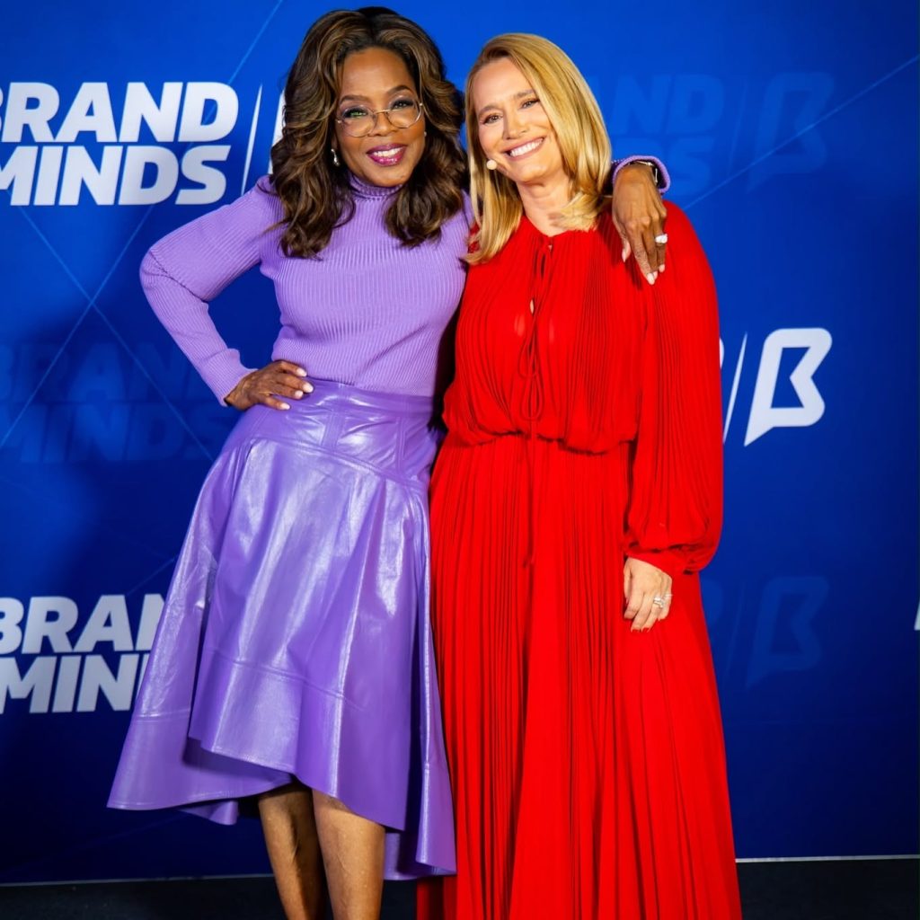 Andreea Esca, față în față cu Oprah Winfrey la București. Ce i-a spus celebra vedetă după întâlnirea care a făcut senzație
