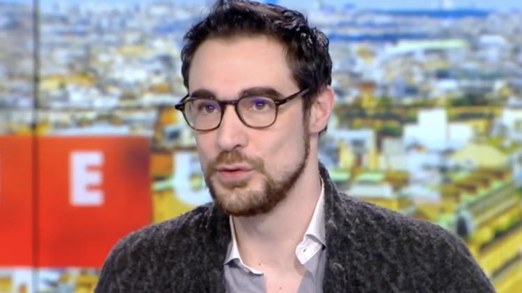 Actorul Arnaud Denis a murit la 43 de ani prin eutanasie. „Acum mi-e mai frică să continui așa decât să mor.”