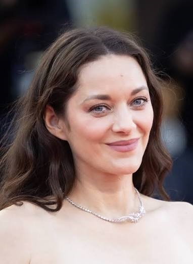 Marion Cotillard, mesaj dur despre actorii creați de inteligența artificială: „M-aș teme foarte tare de ziua în care aș fi emoționată”