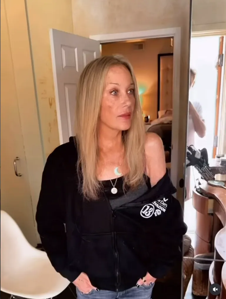 Christina Applegate, prima apariție după patru luni de spitalizare! A slăbit peste 22 de kilograme: ce i s-a întâmplat și ce spune acum despre starea ei