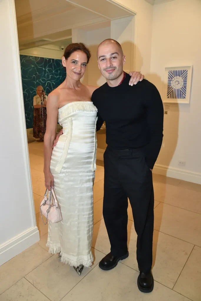 Katie Holmes iubește din nou? Actrița a făcut un pas uriaș după divorțul de Tom Cruise