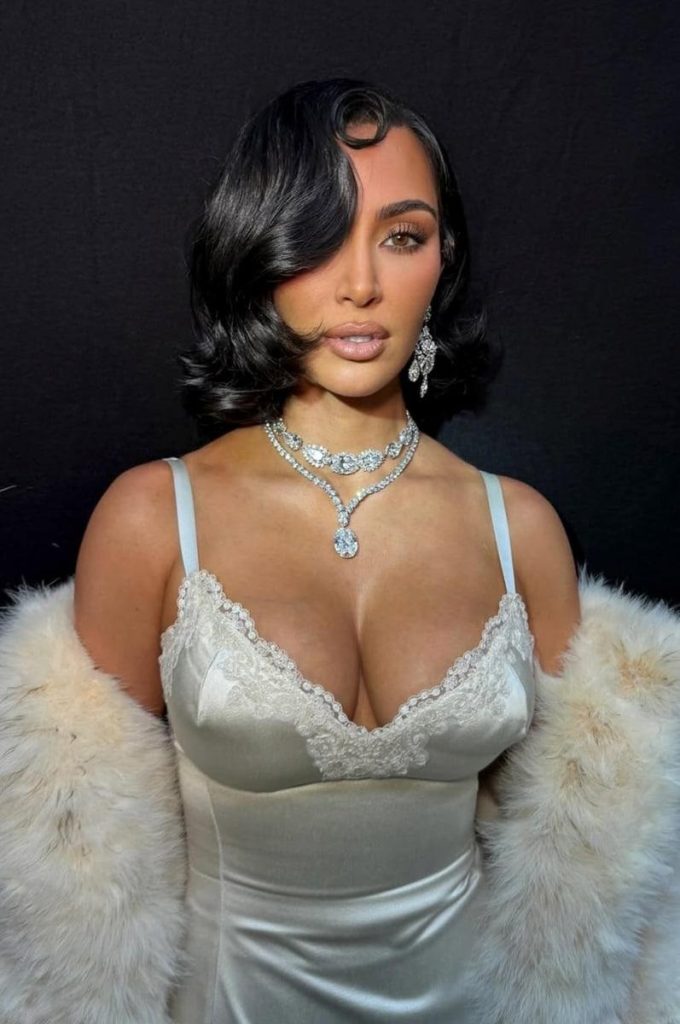 Kim Kardashian a purtat colierul legendar al lui Elizabeth Taylor! Bijuteria de milioane de dolari, scoasă din arhive pentru o surpriză spectaculoasă
